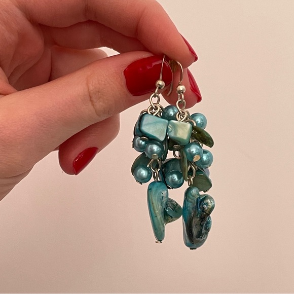 Vintage Real Shell Turquoise Summer Beach Tropical Vacation Festival Earrings - Picture 2 of 7